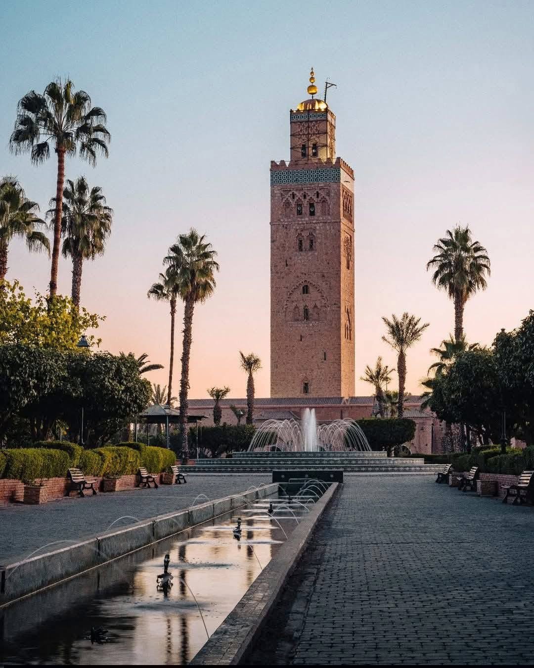 Arrivée à Marrakech et riad traditionnel dans la médina